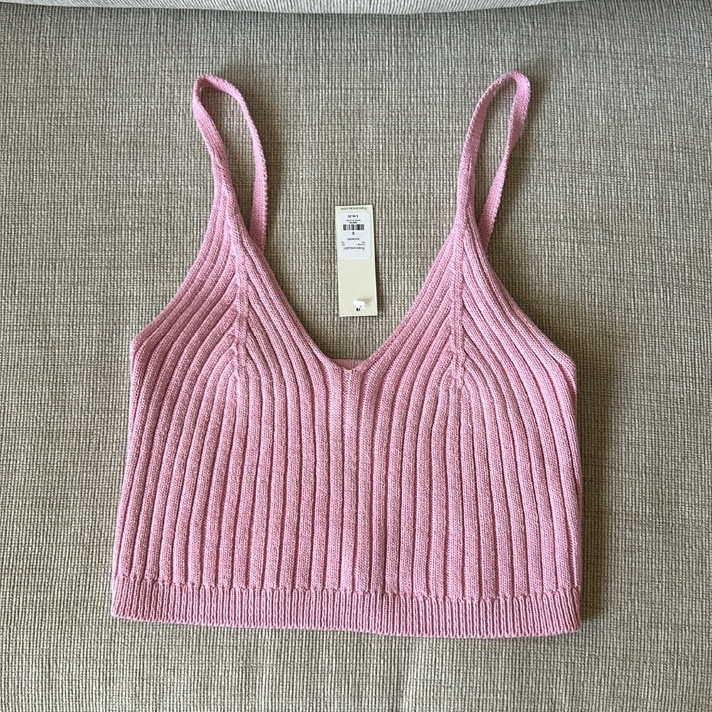 NWT Franchescas Crop
